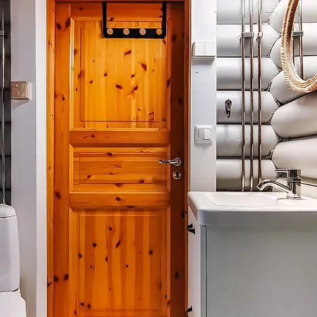 Korvenpaeae By Interhome Сasa de vacaciones Rutalahti